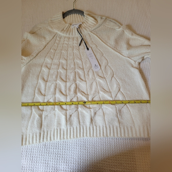 Cozy Cable Knit Cream Sweater - Picture 8 of 10